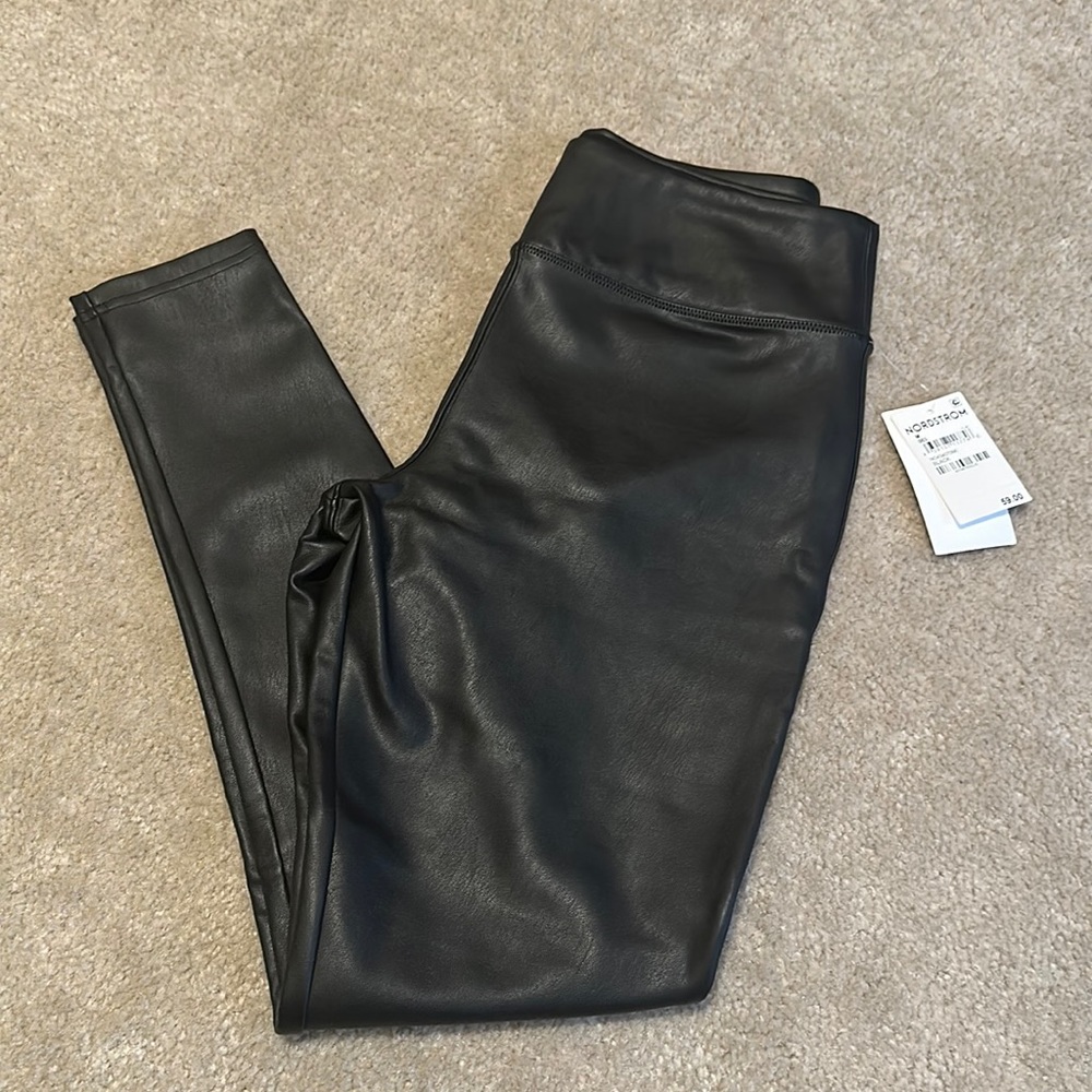 Brand new with tags Nordstrom black faux leather leggings size medium m